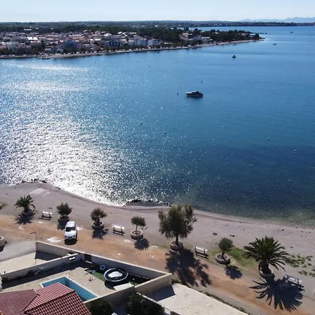 House Nataly Hébergement de vacances Vir